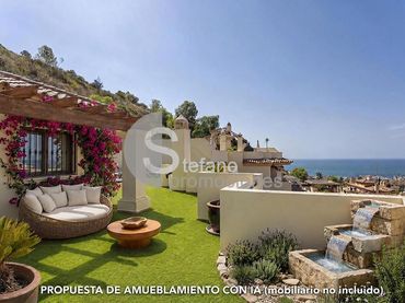Casa bifamiliare con balcone in vendita a Calle Leoni Benabú