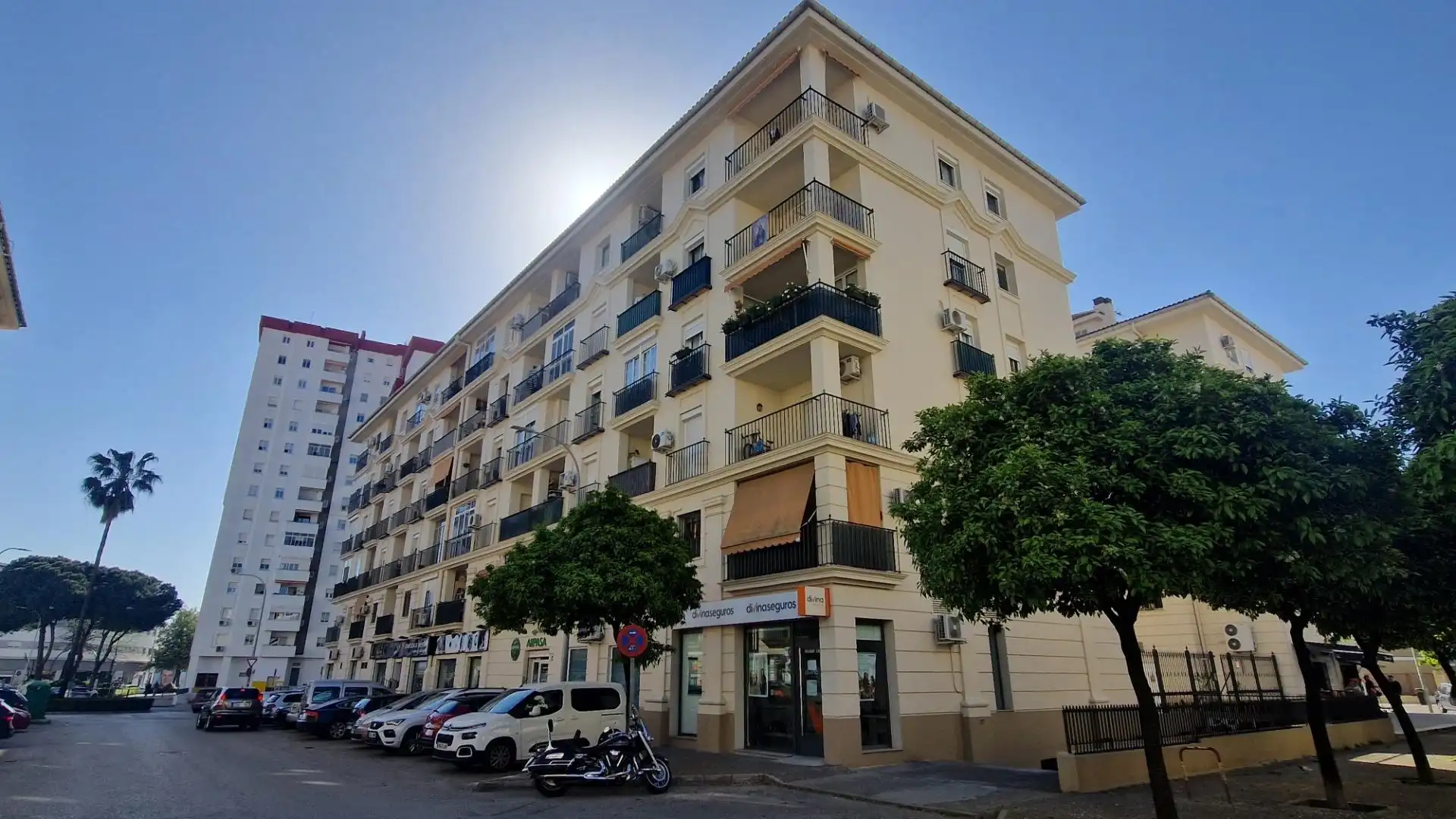 Außenansicht von Garage zur Miete in Jerez de la Frontera