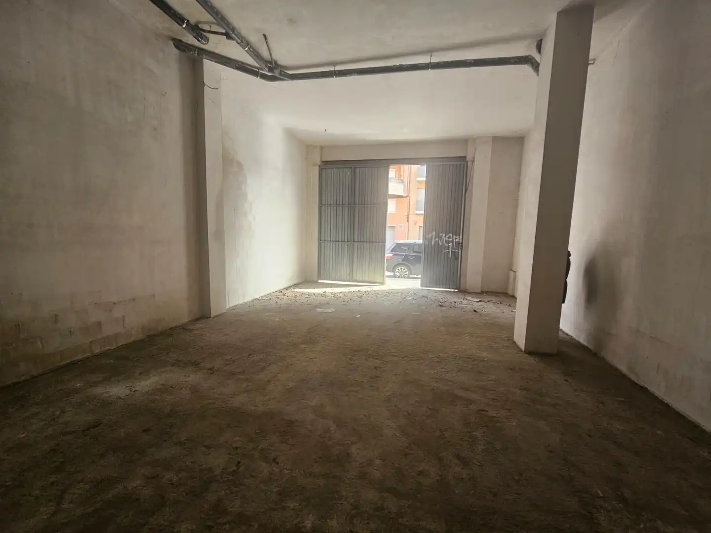 Gewerbefläche zum Verkauf in Carrer de Pere de Cavassèquia 9, imagen 3
