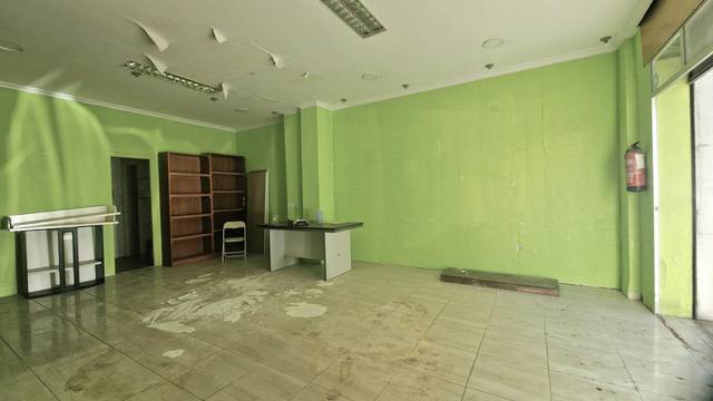 Local comercial en Alquiler en Calle Jábega, 1 en Castillo Sohail - Myramar