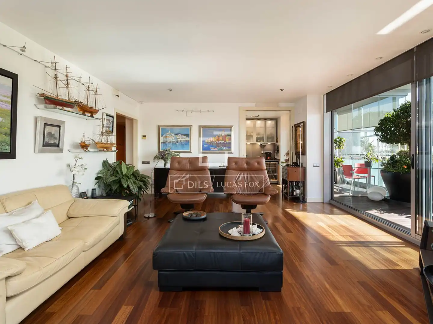 Sala de estar de Piso en venta en Barcelona con Aire acondicionado, Calefacción y Jardín privado