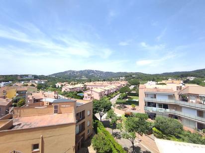 Vista exterior de Àtic en venda en Castell-Platja d'Aro amb Calefacció, Terrassa i Traster