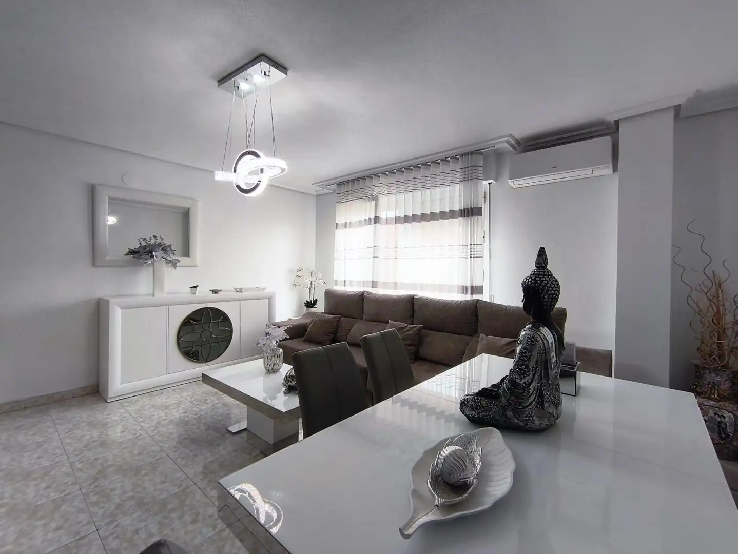 Sala d'estar de Pis en venda en Casco Urbano