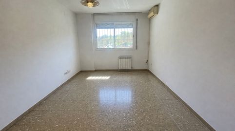 Foto 2 de Piso en venta en Lavoisier, La Cogullada, Terrassa