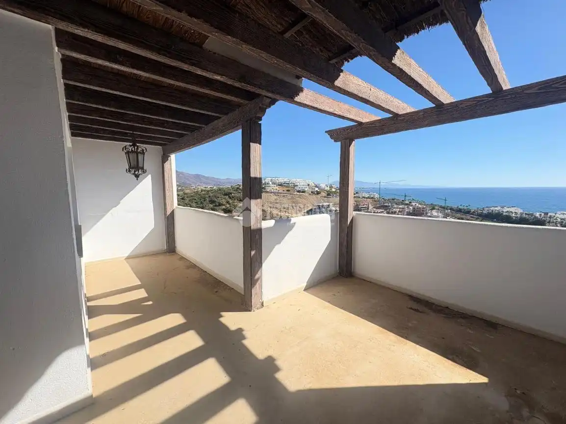 Ático con piscina en venta en Bahía de Casares, imagen 7