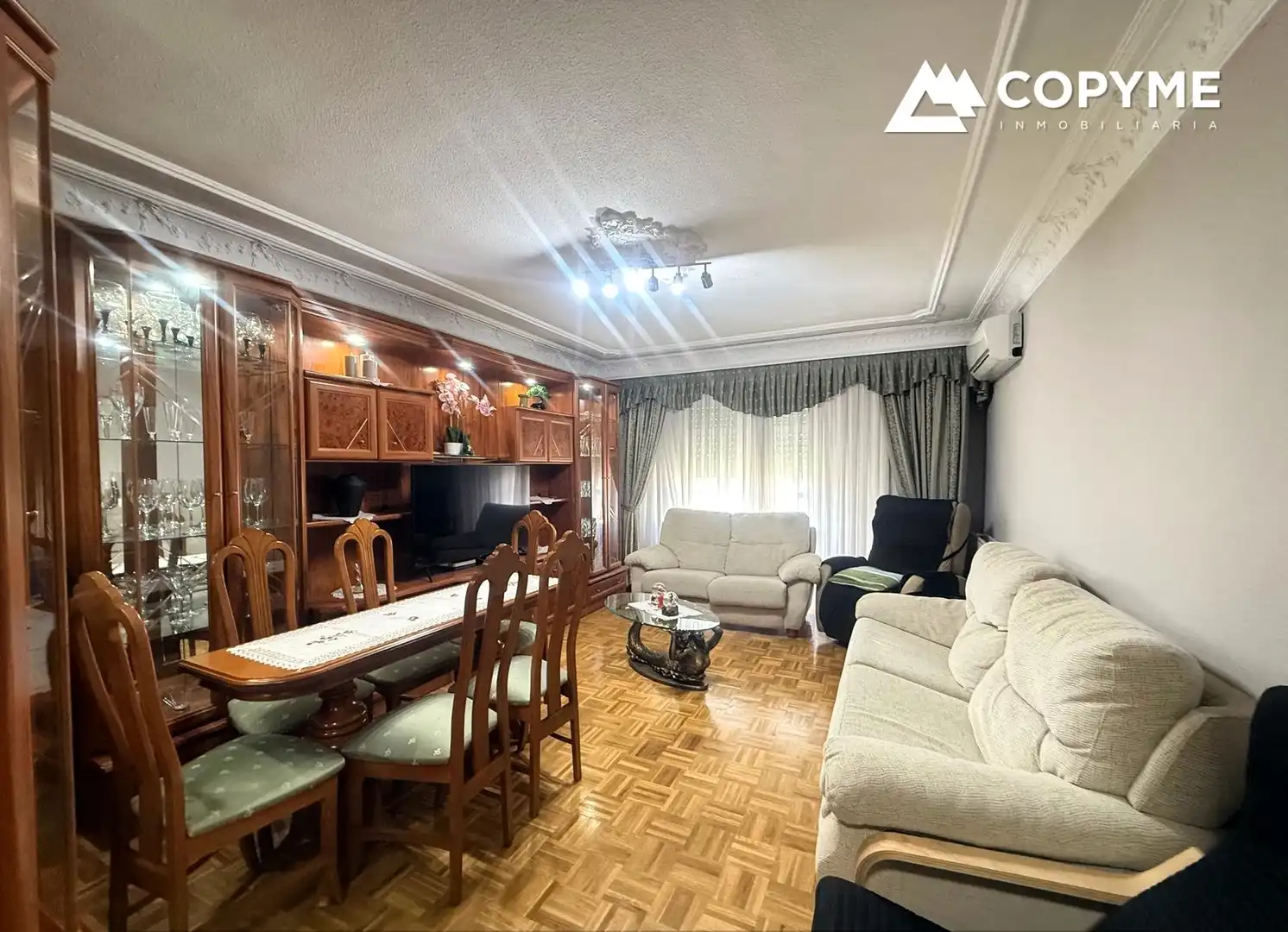 Sala de estar de Piso en venta en Torrijos con Aire acondicionado, Calefacción y Amueblado