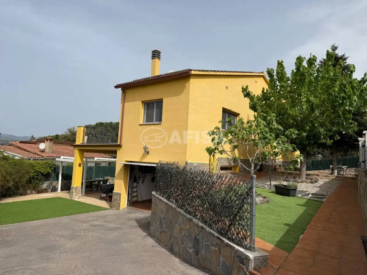 Vista exterior de Casa o xalet en venda en Maçanet de la Selva amb Aire condicionat, Calefacció i Jardí privat