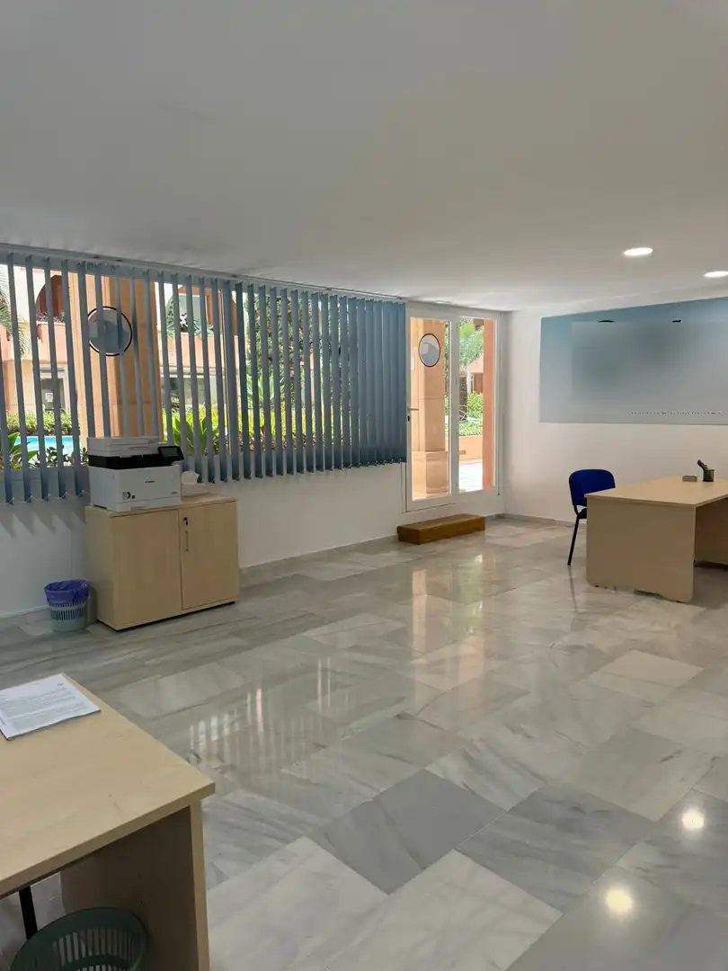 Ufficio con ascensore in affitto a N/A, imagen 2