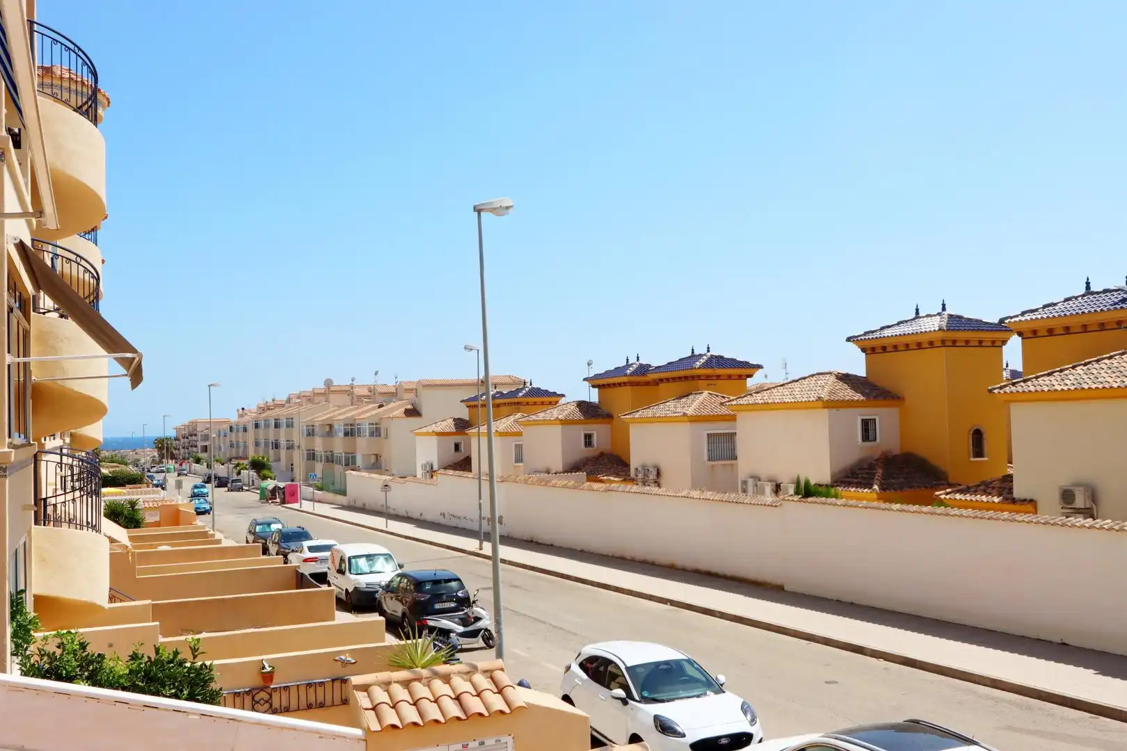 Exterior view of Apartments for sale in Orihuela  with Air Conditioner, Heating and Terrace