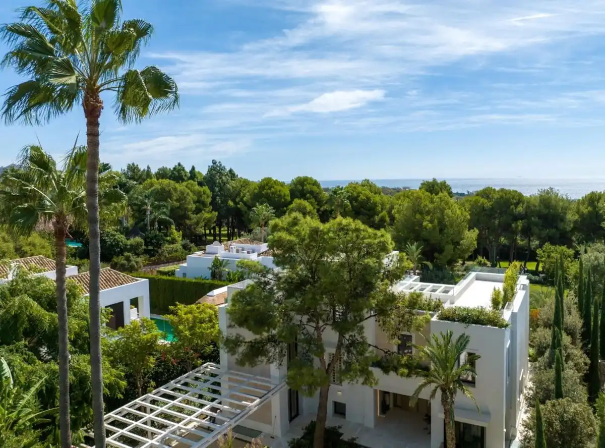 Vista exterior de Casa o chalet en venta en Marbella con Aire acondicionado, Jardín privado y Terraza