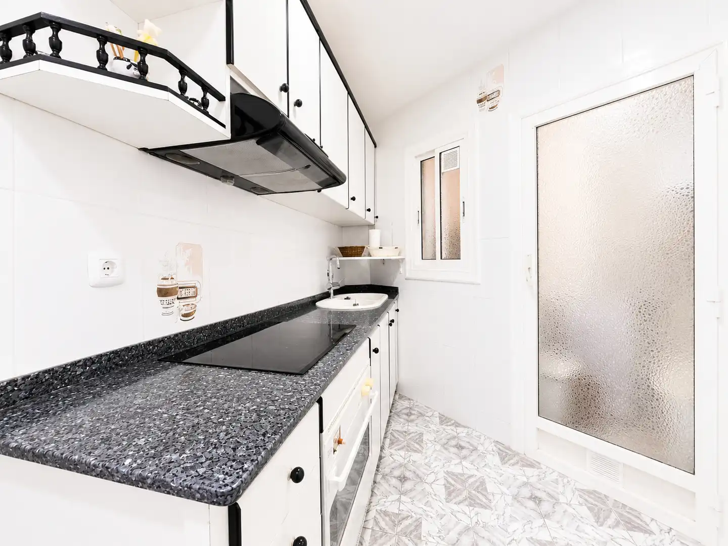 Cocina de Piso en venta en Santa Coloma de Gramenet con Aire acondicionado, Calefacción y Balcón
