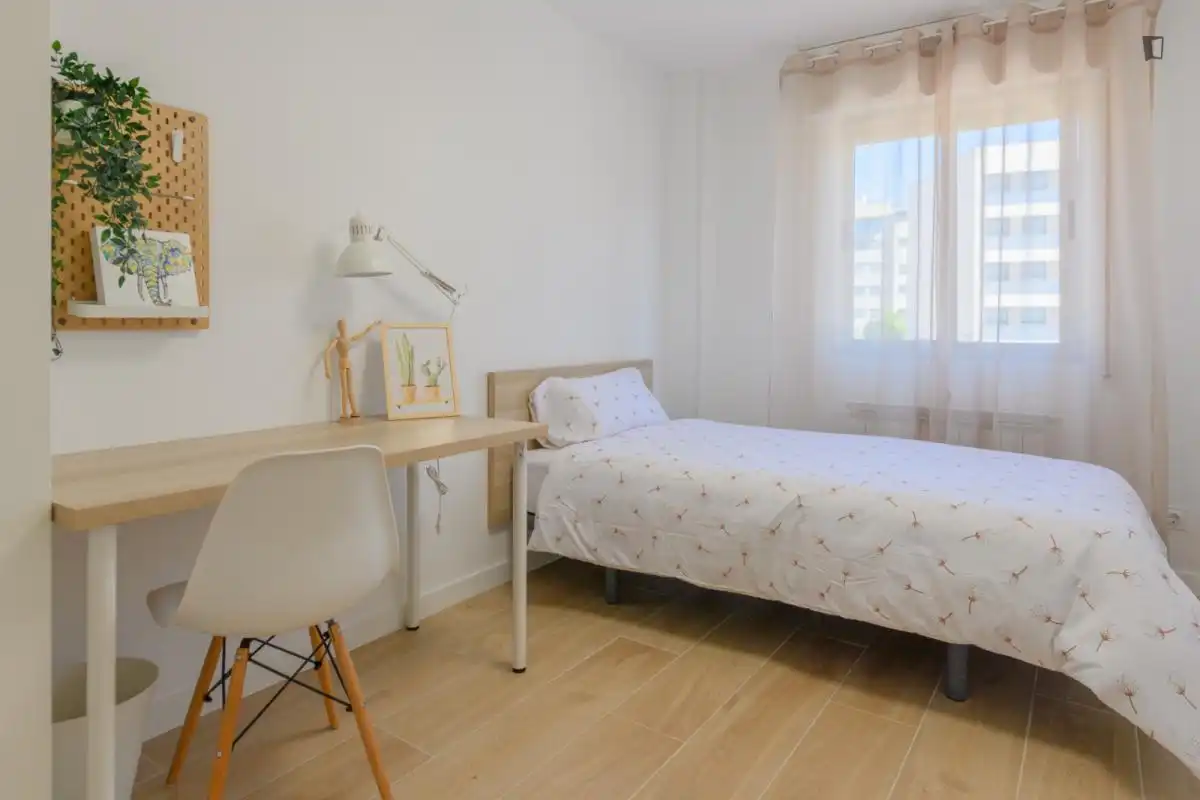 Habitación de Apartamento para compartir en Universidad