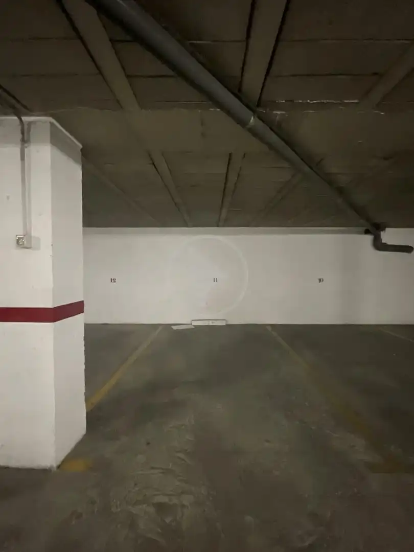 Parking de Dúplex en venta en Linares con Aire acondicionado