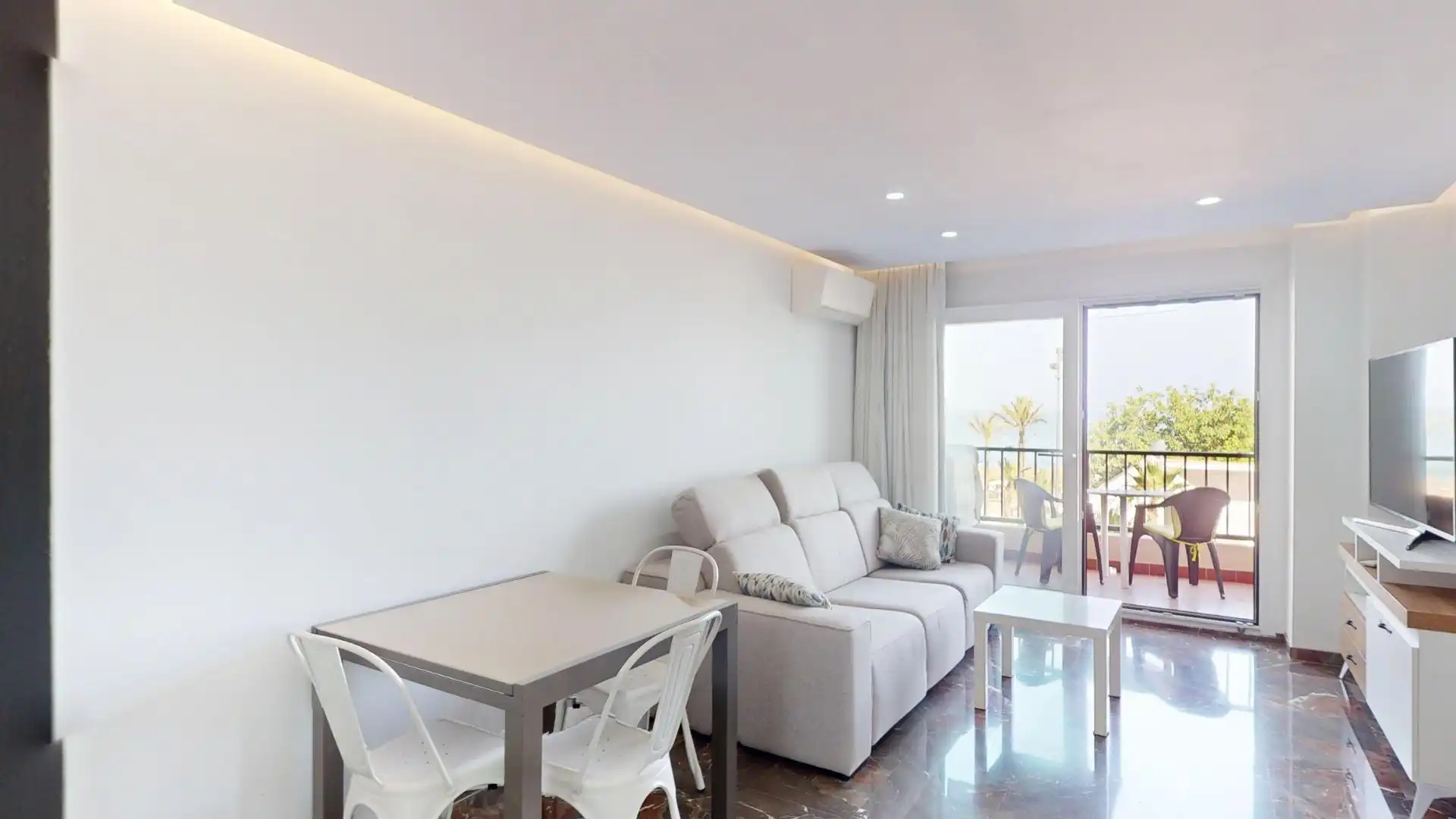Apartament amb ascensor en venda a Paseo MARITIMO REY DE ESPAÑA, imagen 3