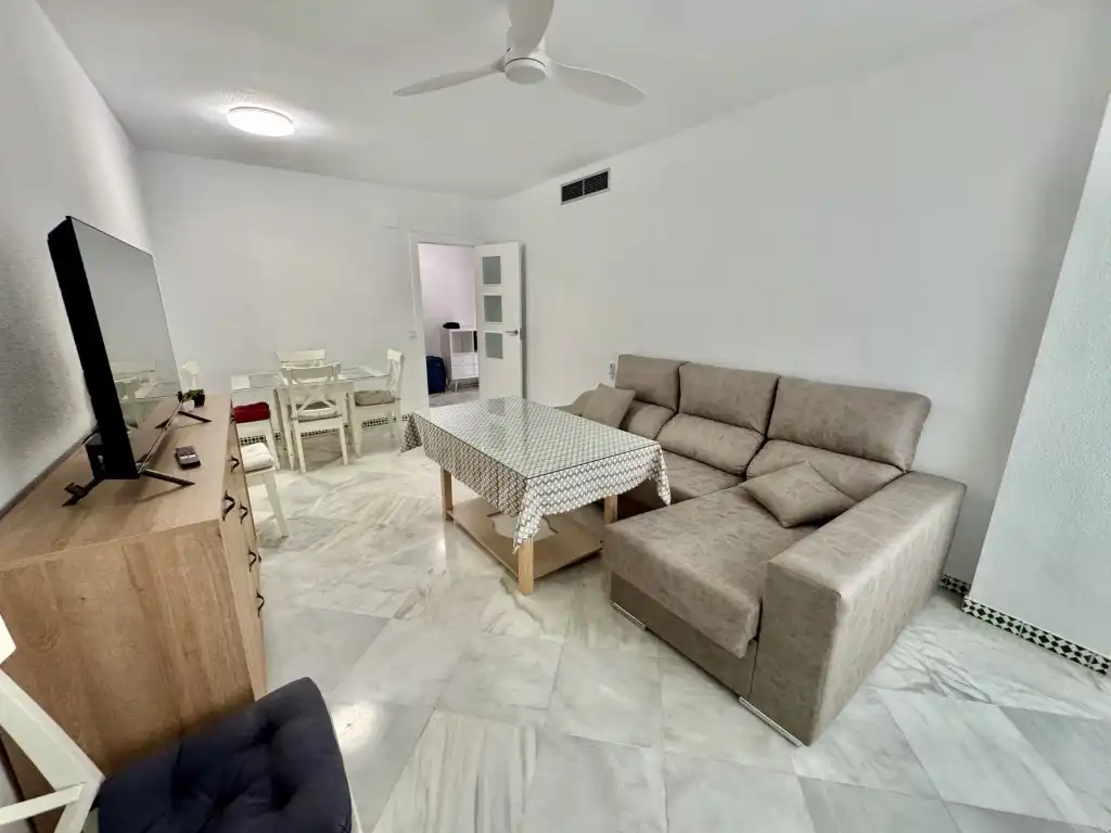 Living room of Flat for share in Córdoba  with Air Conditioner