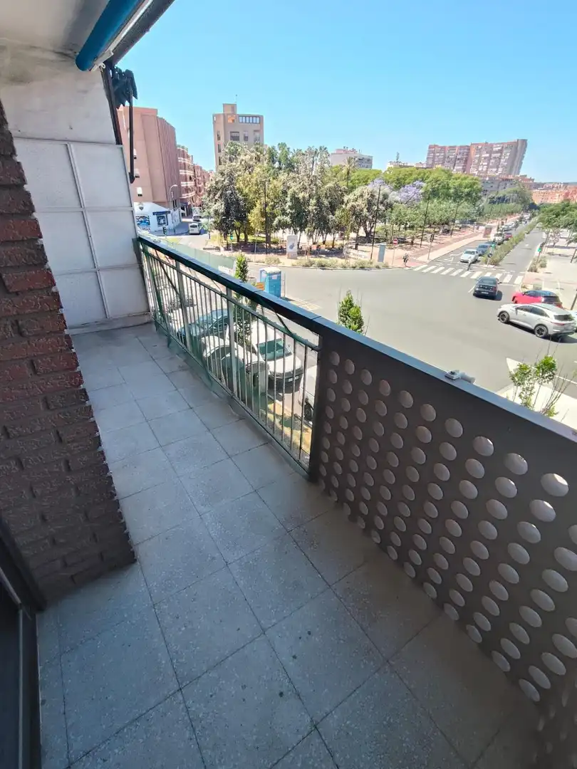 Terrasse von Wohnung zum Verkauf in Alicante / Alacant mit Klimaanlage, Parkett und Terrasse