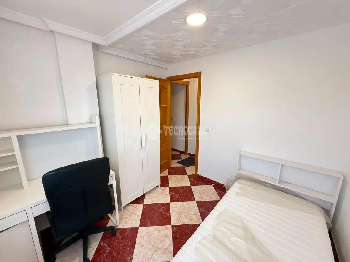 Habitación de Piso de alquiler en Getafe con Aire acondicionado y Calefacción
