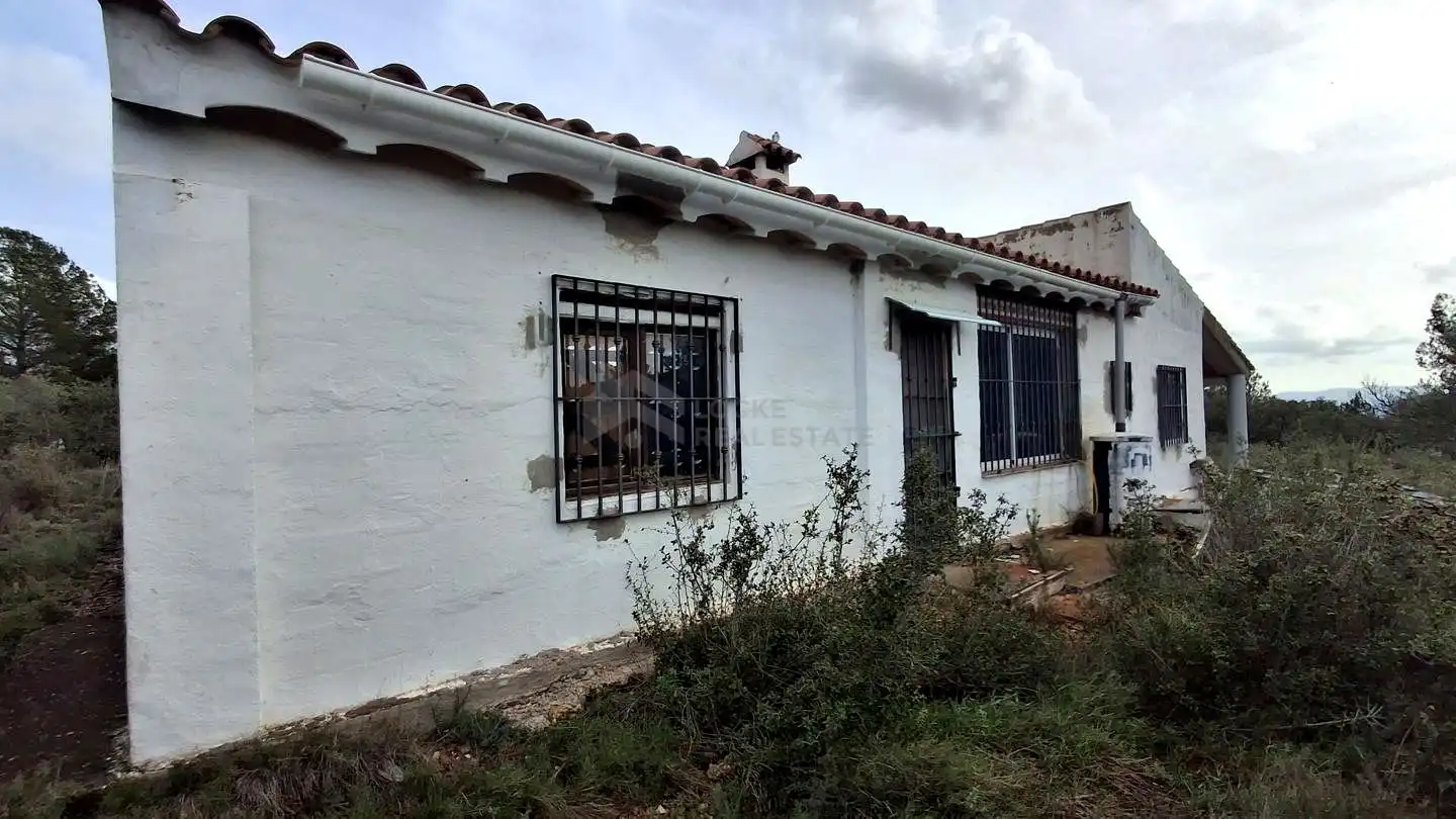 Country homes for sale in PLA FORNS, Benlloc