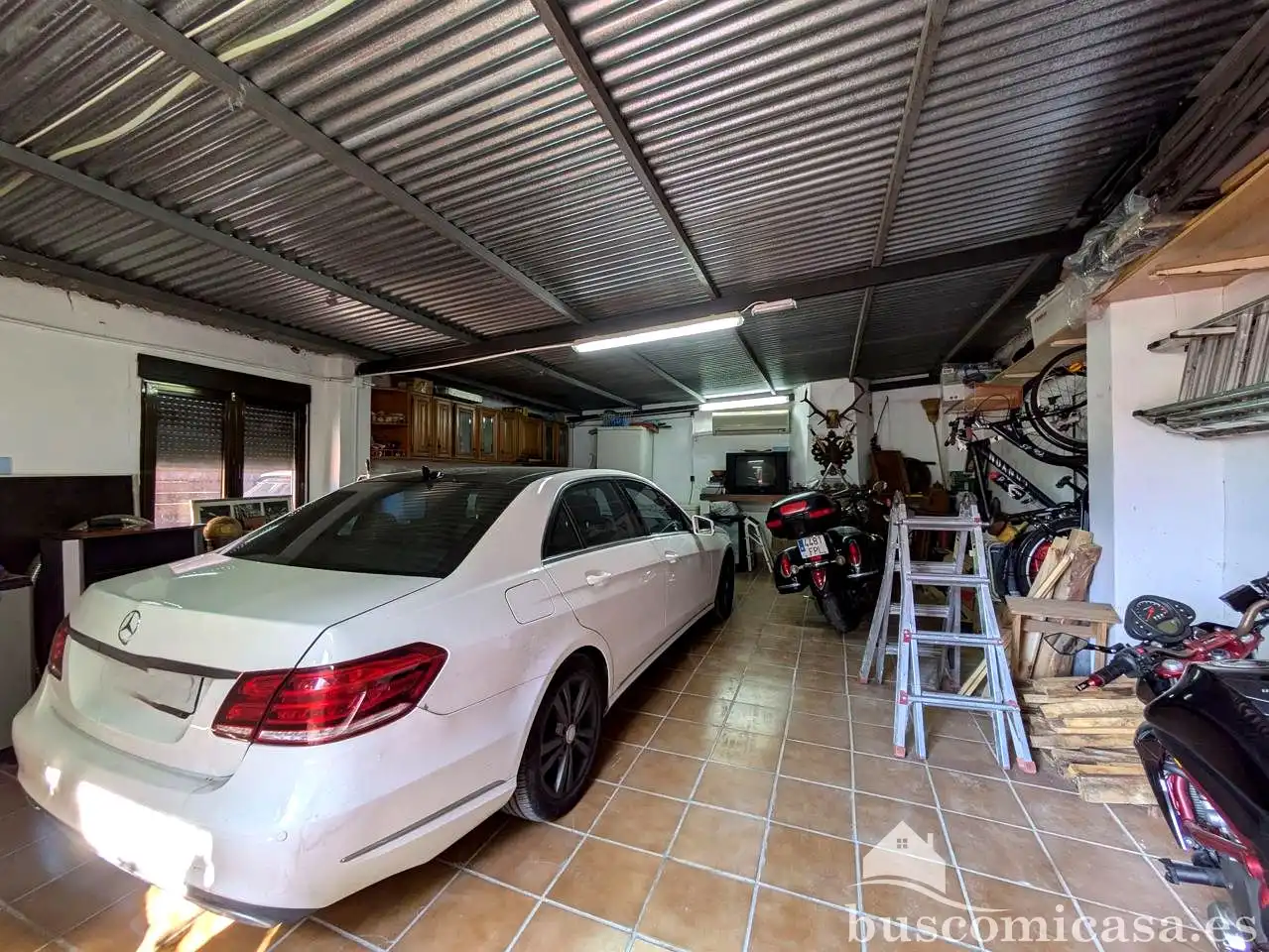 Parking de Finca rústica en venta en Linares con Aire acondicionado, Calefacción y Jardín privado