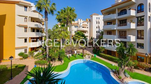 Foto 2 de Piso en venta en Punta Prima, Torrevieja