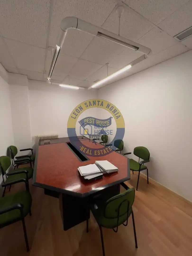Business premises for sale in San Claudio - La Chantría, imagen 10