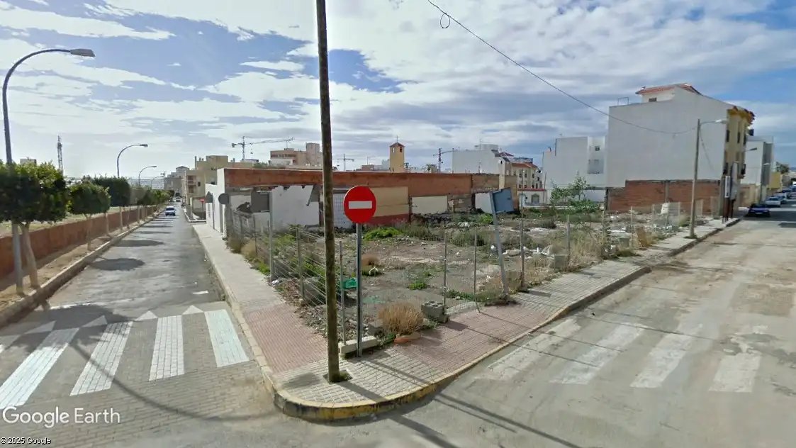 Terreno residencial en venta en Santa María del Águila, imagen 2