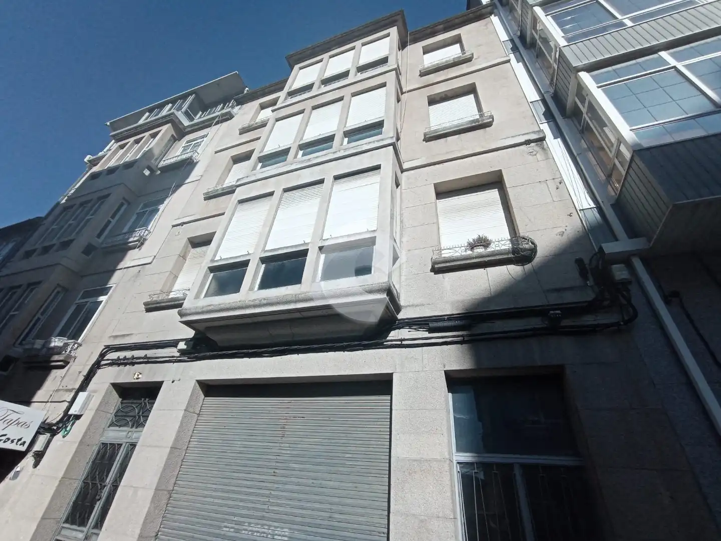 Vista exterior de Edificio en venta en Celanova