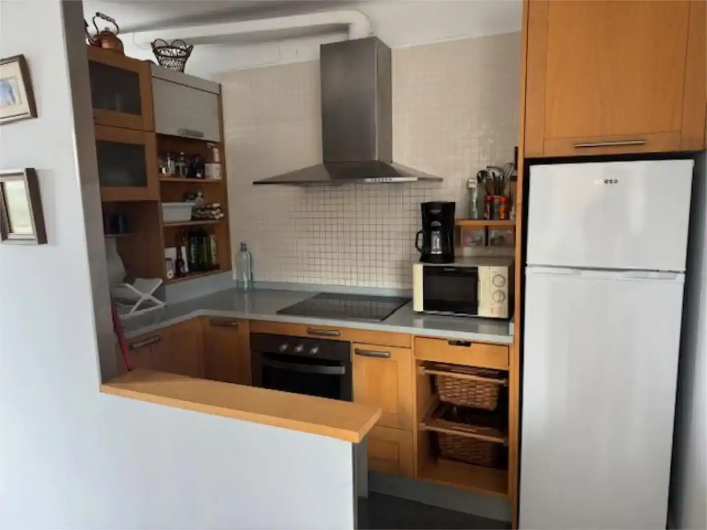 Küche von Wohnungen zur Miete in Nigrán mit Parkett, Möbliert und Balkon