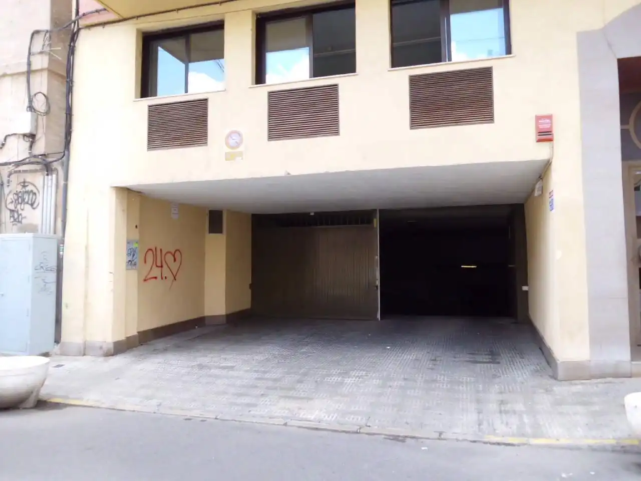Garage zur Miete in Zona Avenida del Mar