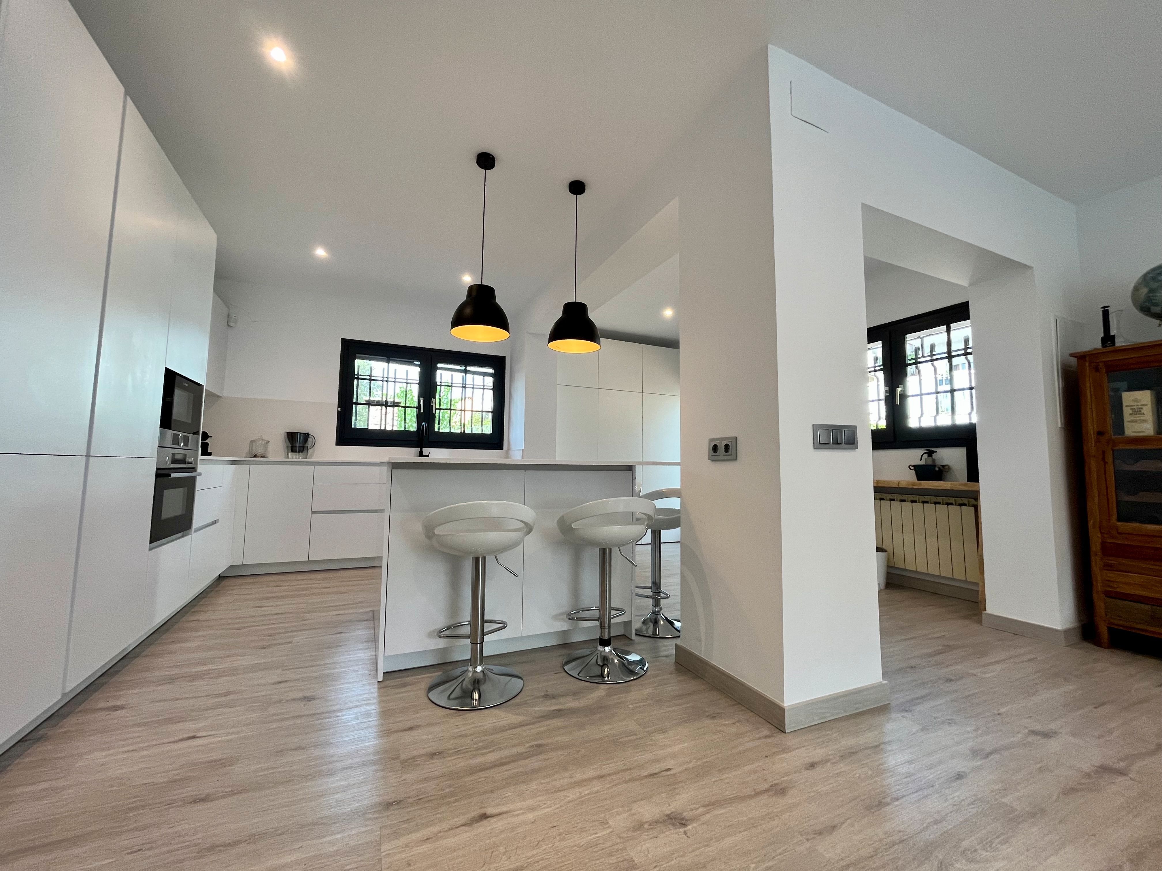 Kitchen of House or chalet for sale in L'Ametlla del Vallès  with Air Conditioner, Heating and Private garden