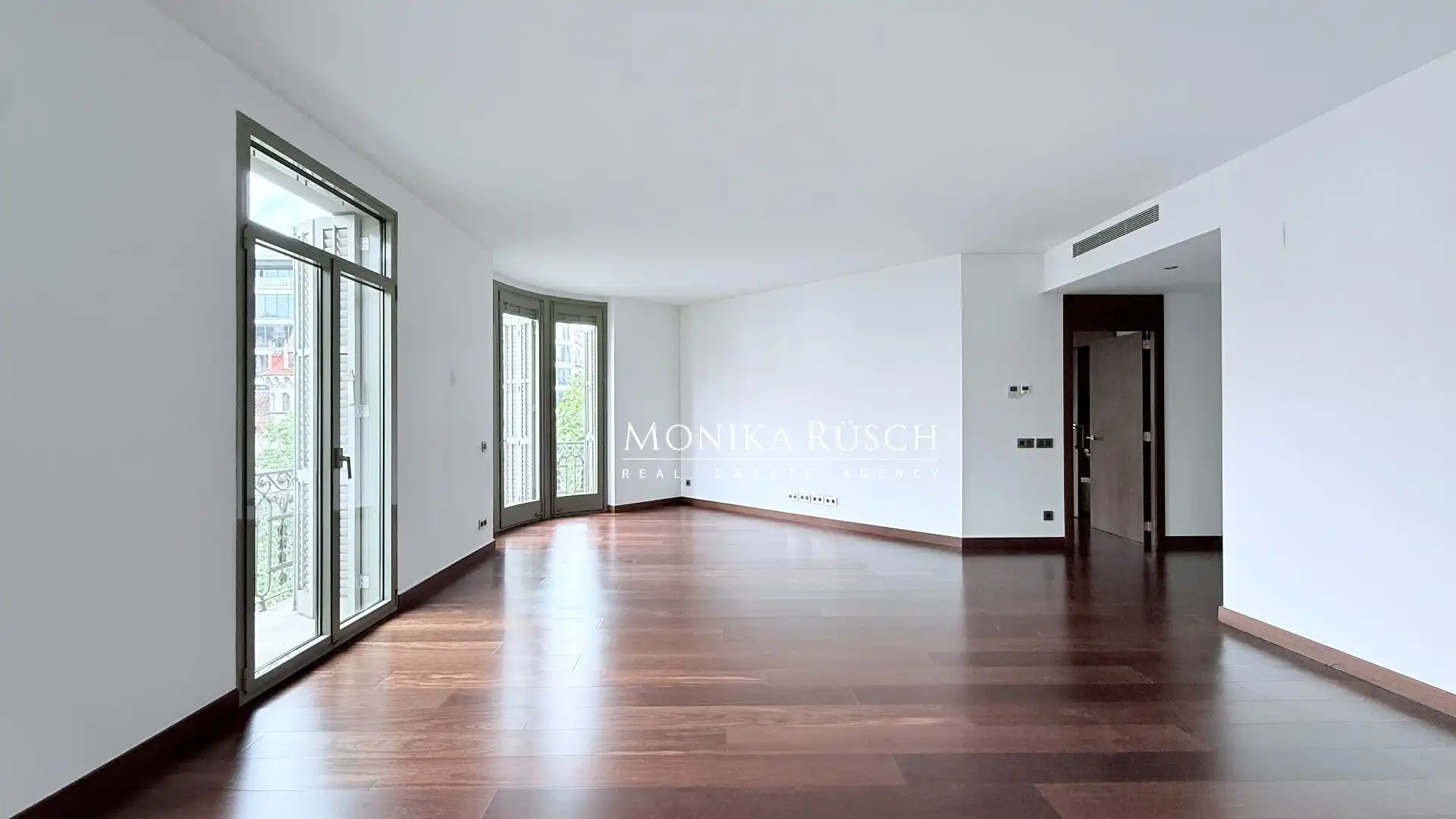 Appartamento con ascensore in affitto a Eixample, imagen 4