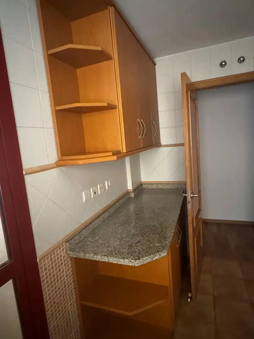 Cocina de Piso de alquiler en Málaga con Terraza, Amueblado y Piscina comunitaria