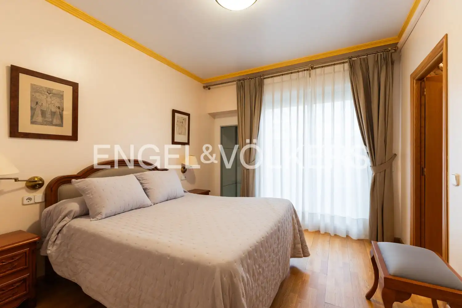 Bedroom of Houses for rent in Valencia  with Air Conditioner, Heating and Terrace