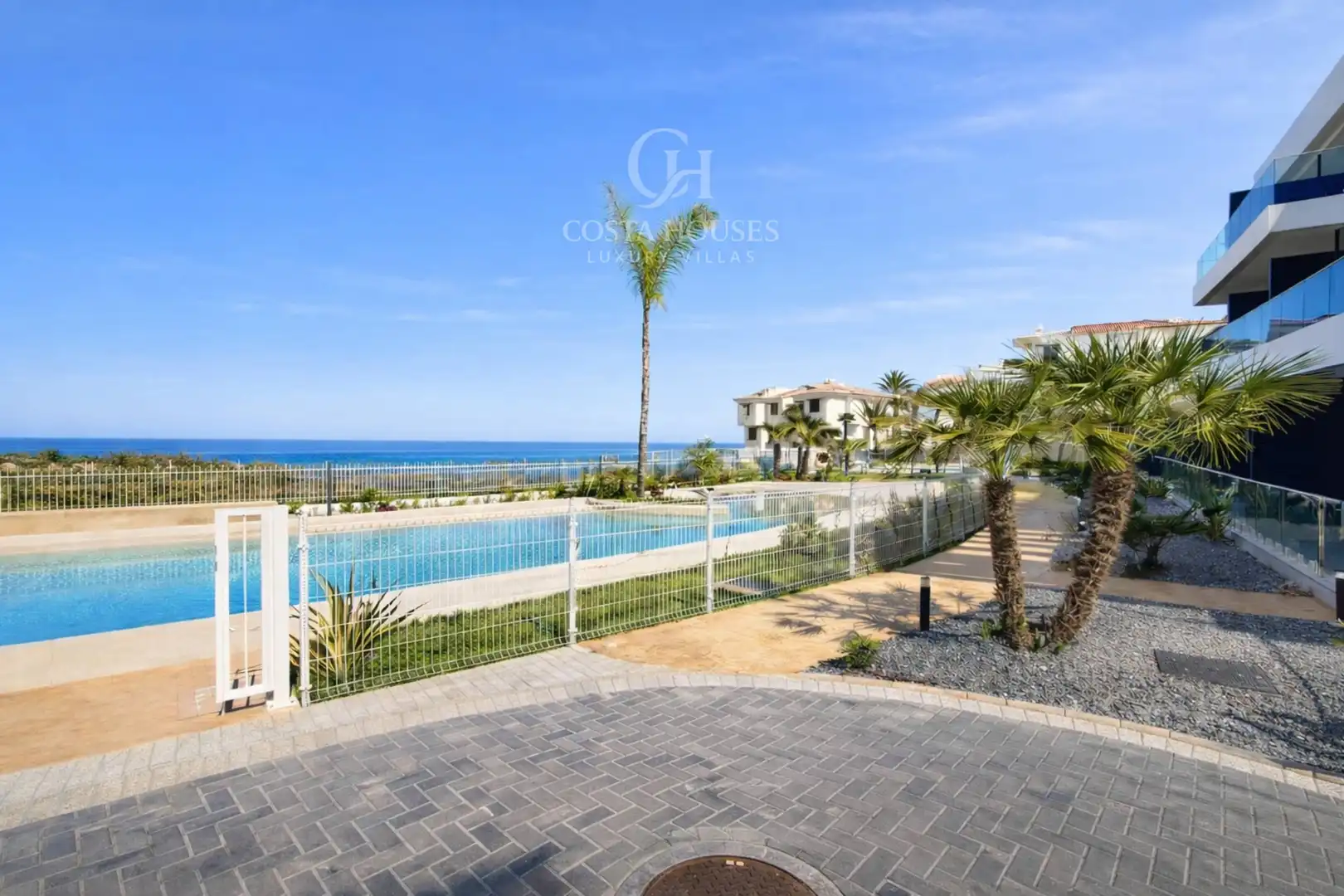Terraza de Ático en venta en Dénia con Aire acondicionado, Calefacción y Jardín privado