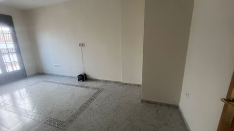 Foto 2 de Piso en venta en C/ Ssnta María de Gracia, Centro - Barriada Mallorca, Camas