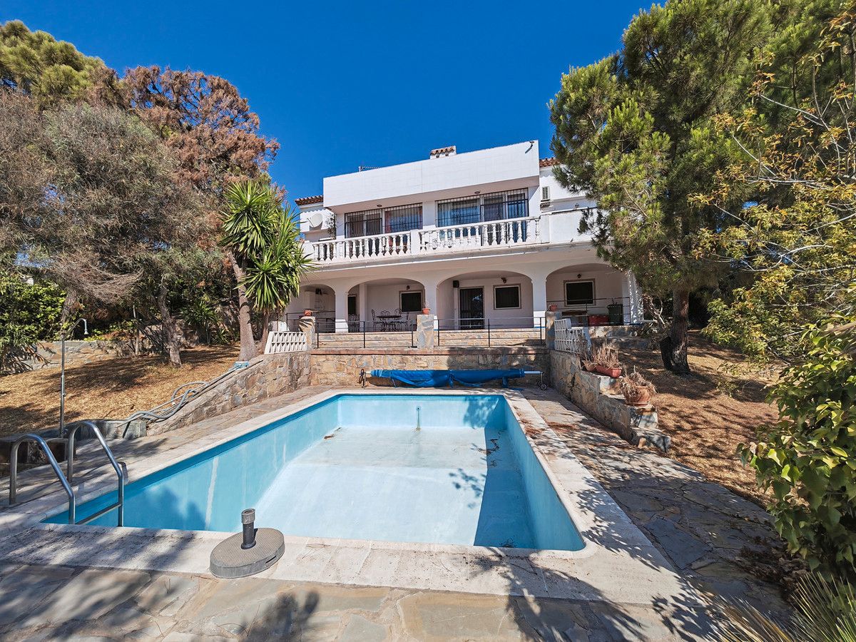 Garden of House or chalet for sale in Estepona  with Air Conditioner, Private garden and Terrace