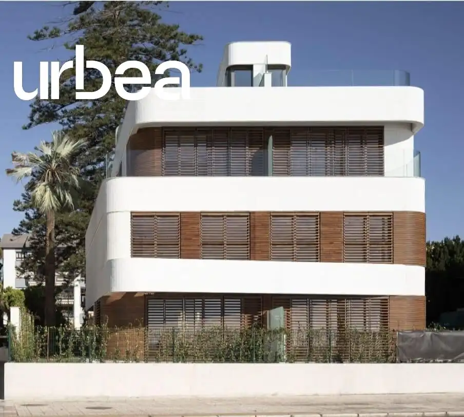 Vista exterior de Dúplex de alquiler en Málaga con Aire acondicionado, Calefacción y Jardín privado