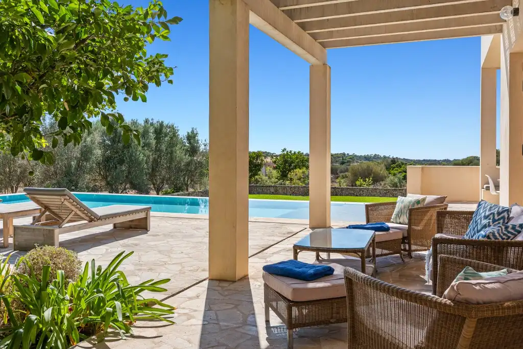 Casa rústica con piscina en venta en Es Llombards, imagen 2