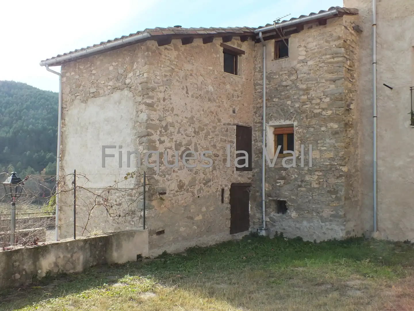 Casa o xalet en venda en Gombrèn amb Balcó