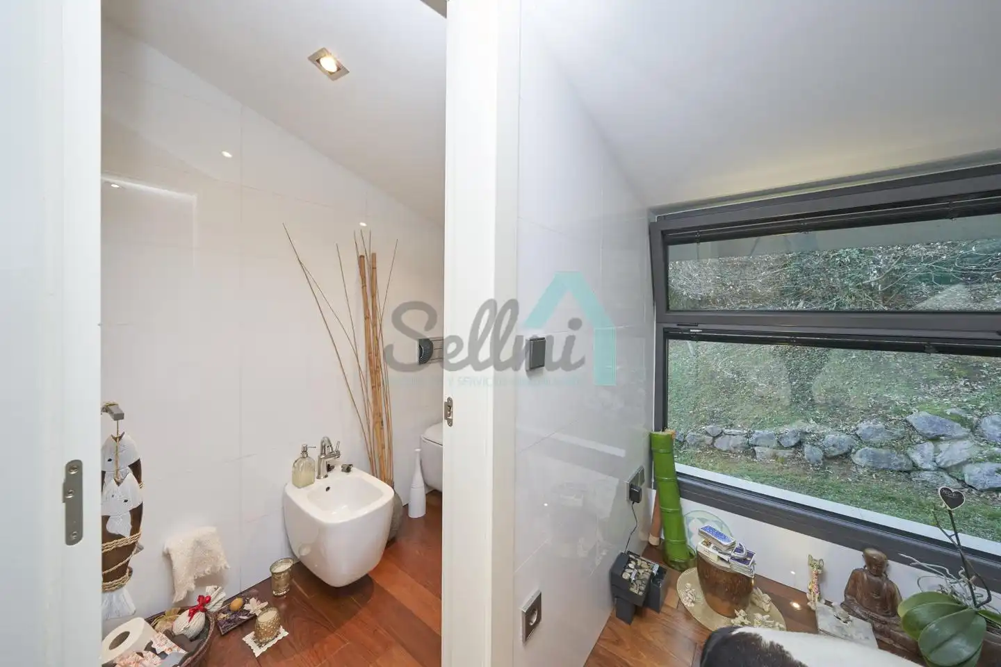 Bathroom of Houses for sale in Oviedo   with Air Conditioner, Heating and Private garden