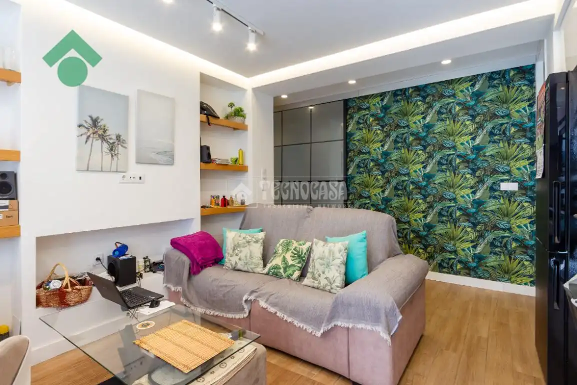 Sala d'estar de Pis en venda en Almuñécar amb Aire condicionat i Terrassa