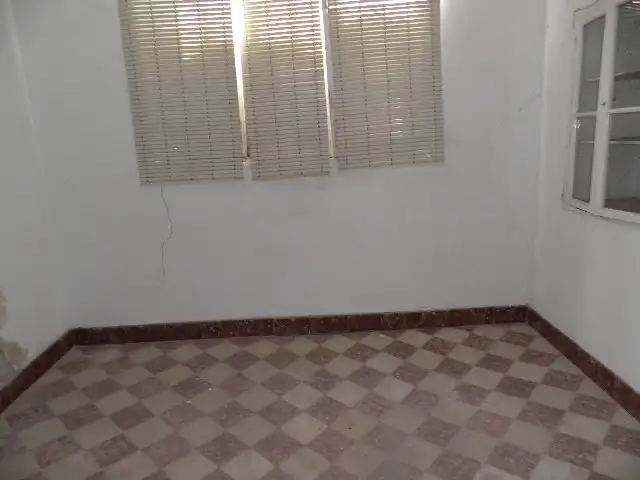 Dormitori de Casa o xalet en venda en Ubrique