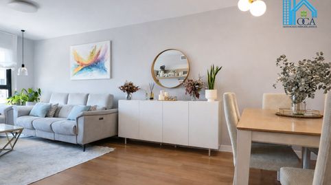 Foto 2 de Piso en venta en Camino de Perales, Almendrales, Madrid Capital