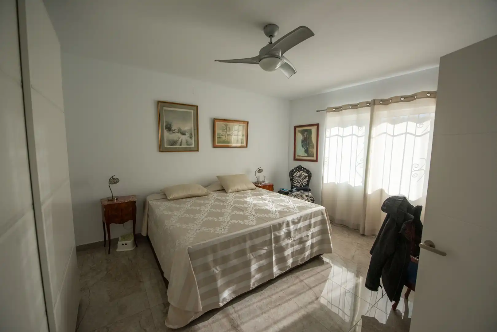 Dormitori de Casa o xalet en venda en Benalmádena amb Aire condicionat, Calefacció i Jardí privat