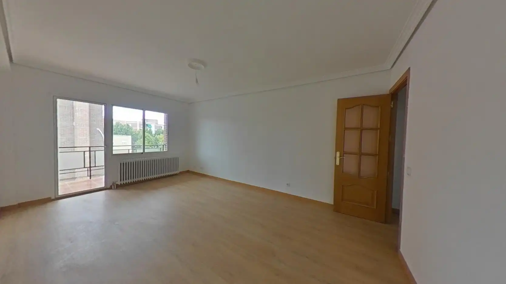Sala d'estar de Pis en venda en Móstoles amb Calefacció i Parquet