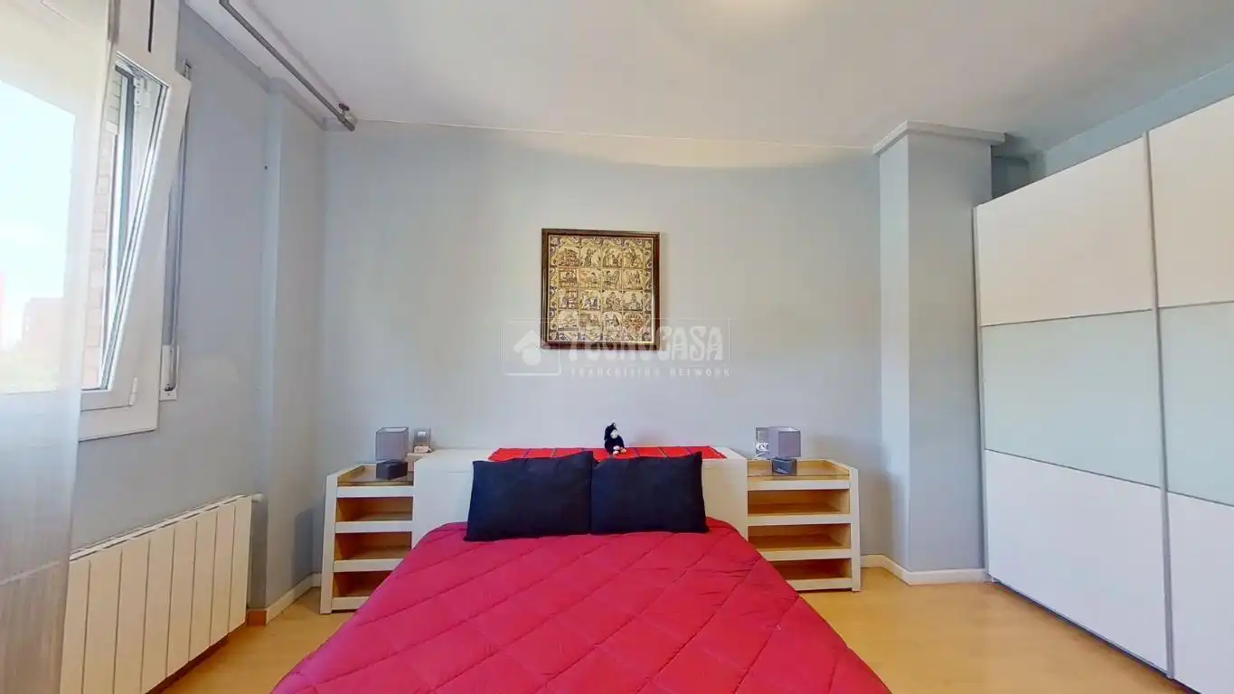 Habitación de Piso en venta en Sabadell con Aire acondicionado