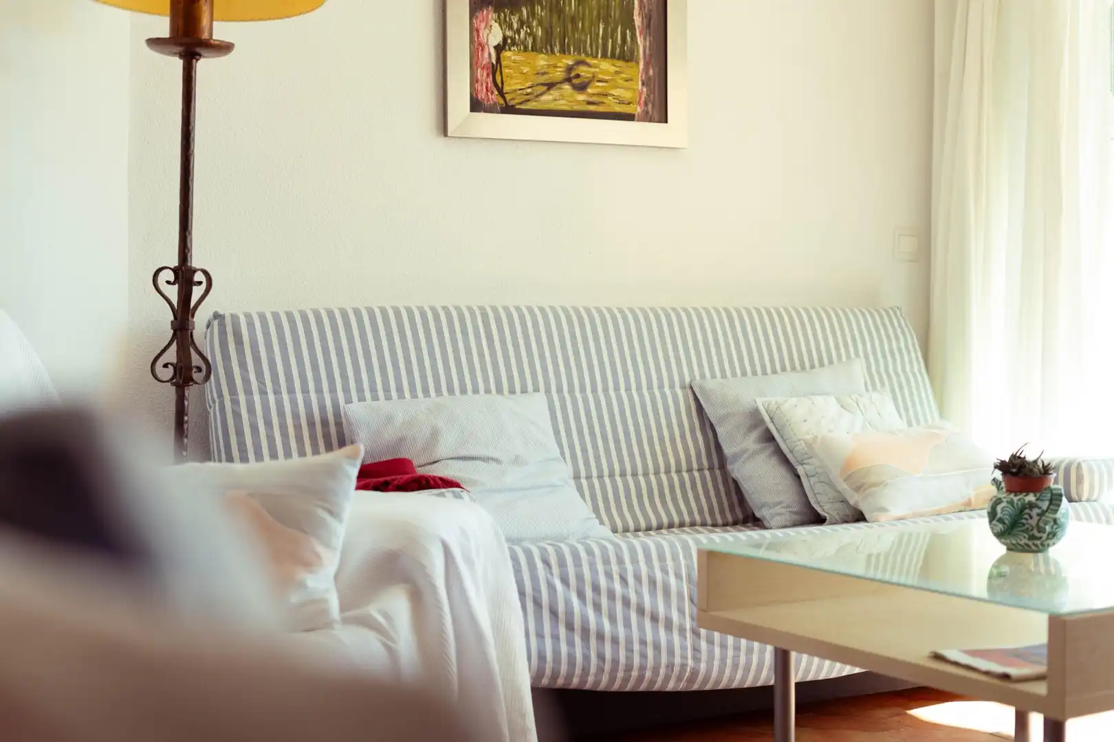 Sala de estar de Apartamento en venta en Fuengirola con Aire acondicionado, Terraza y Amueblado