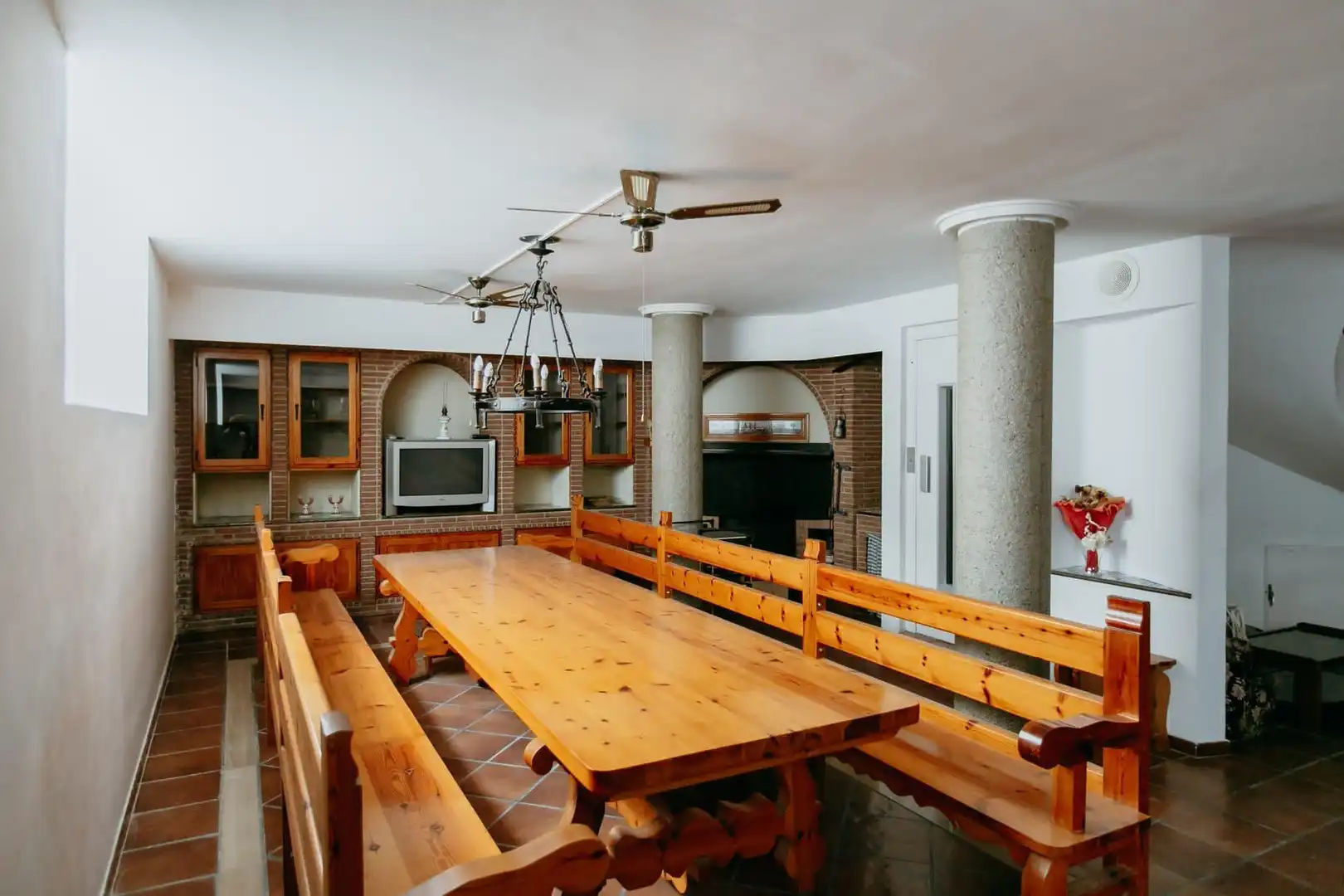 Comedor de Casa adosada en venta en Huesca con Aire acondicionado, Jardín privado y Terraza