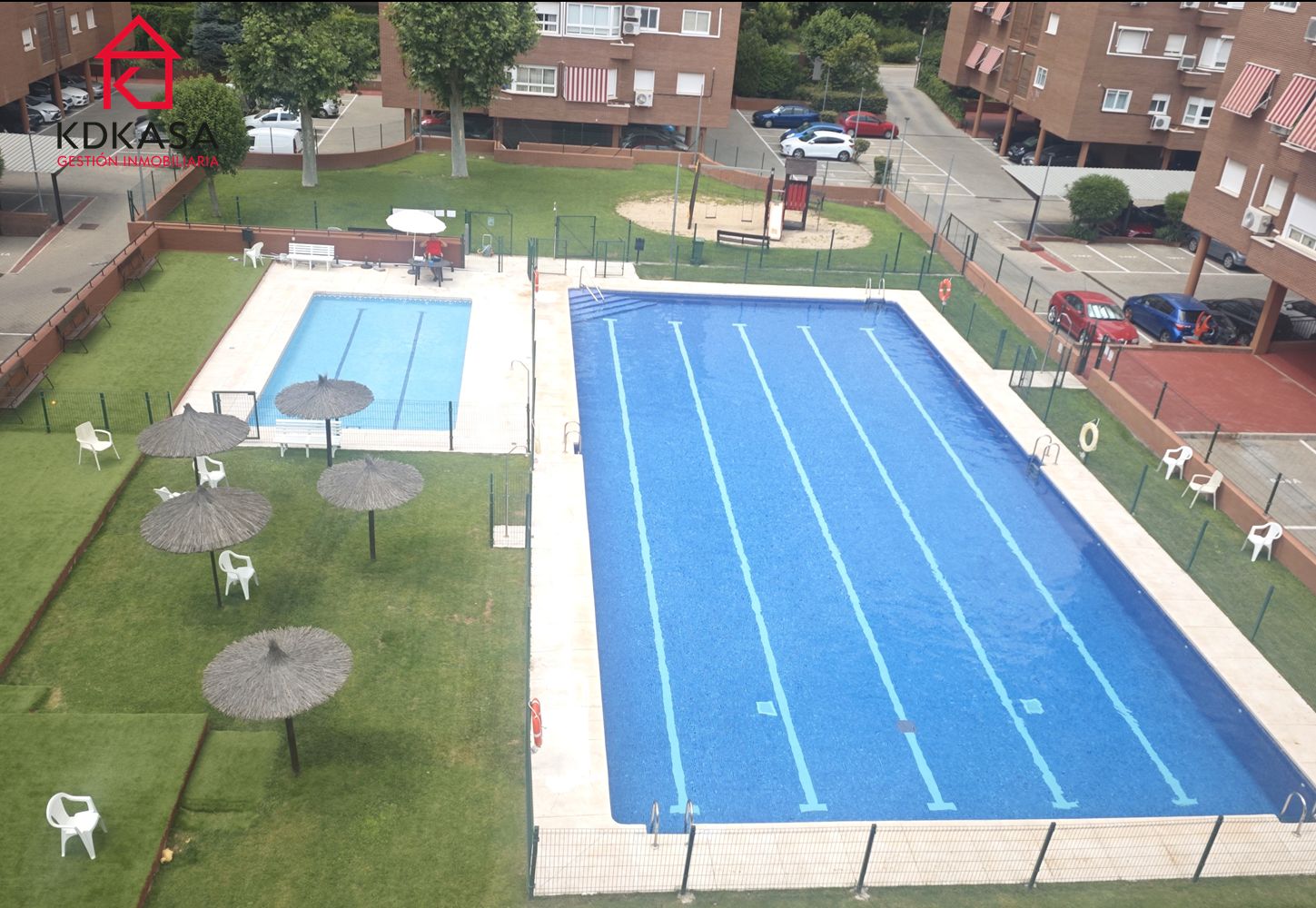 Piscina de Pis en venda en Rivas-Vaciamadrid amb Aire condicionat, Calefacció i Parquet