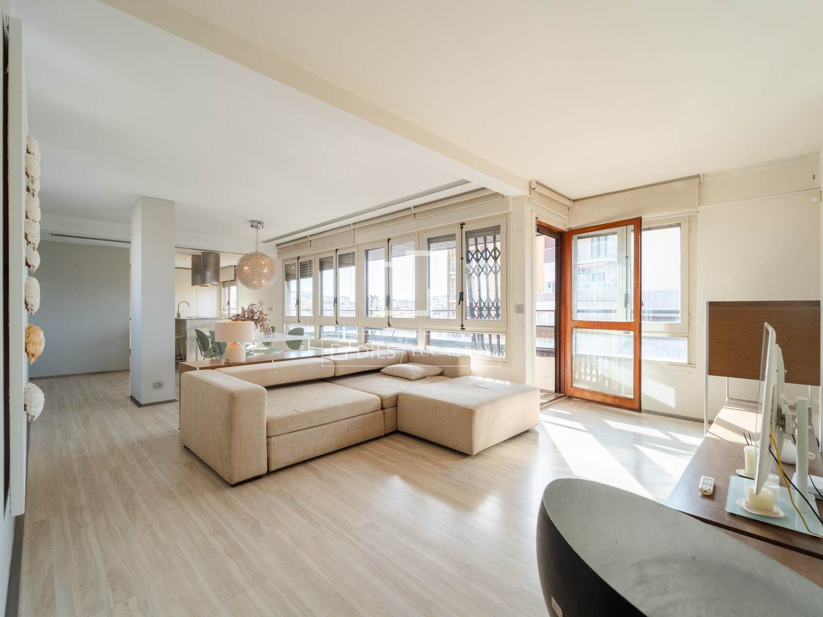 Living room of Attic for rent in Bétera  with Air Conditioner, Parquet flooring and Terrace